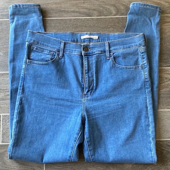 Levi’s 720 High Rise Super Skinny Jeans - Picture 5 of 7